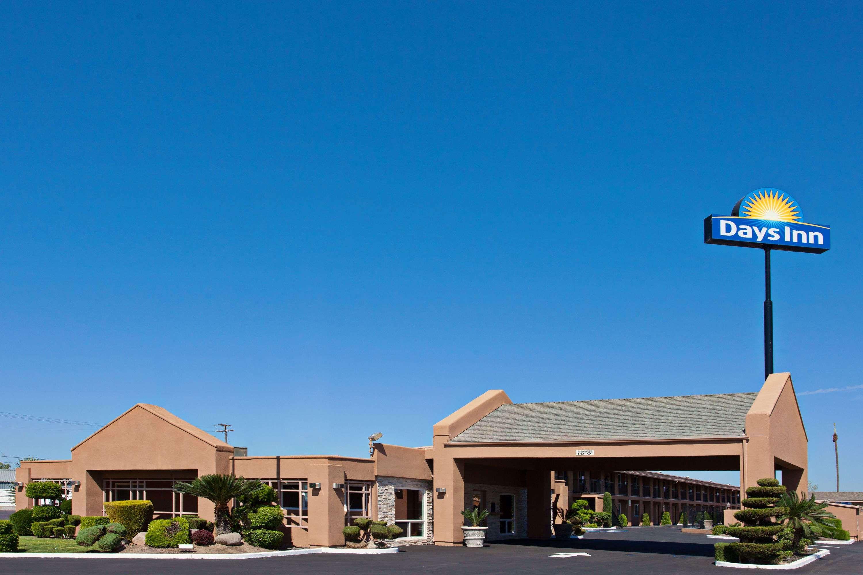 Days Inn By Wyndham Chowchilla Gateway To Yosemite Bagian luar foto